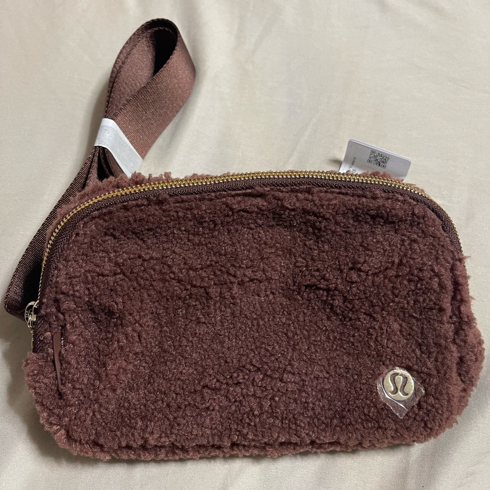 Lululemon Brown Fleece Everywhere Belt Bag - Picture 5 of 8